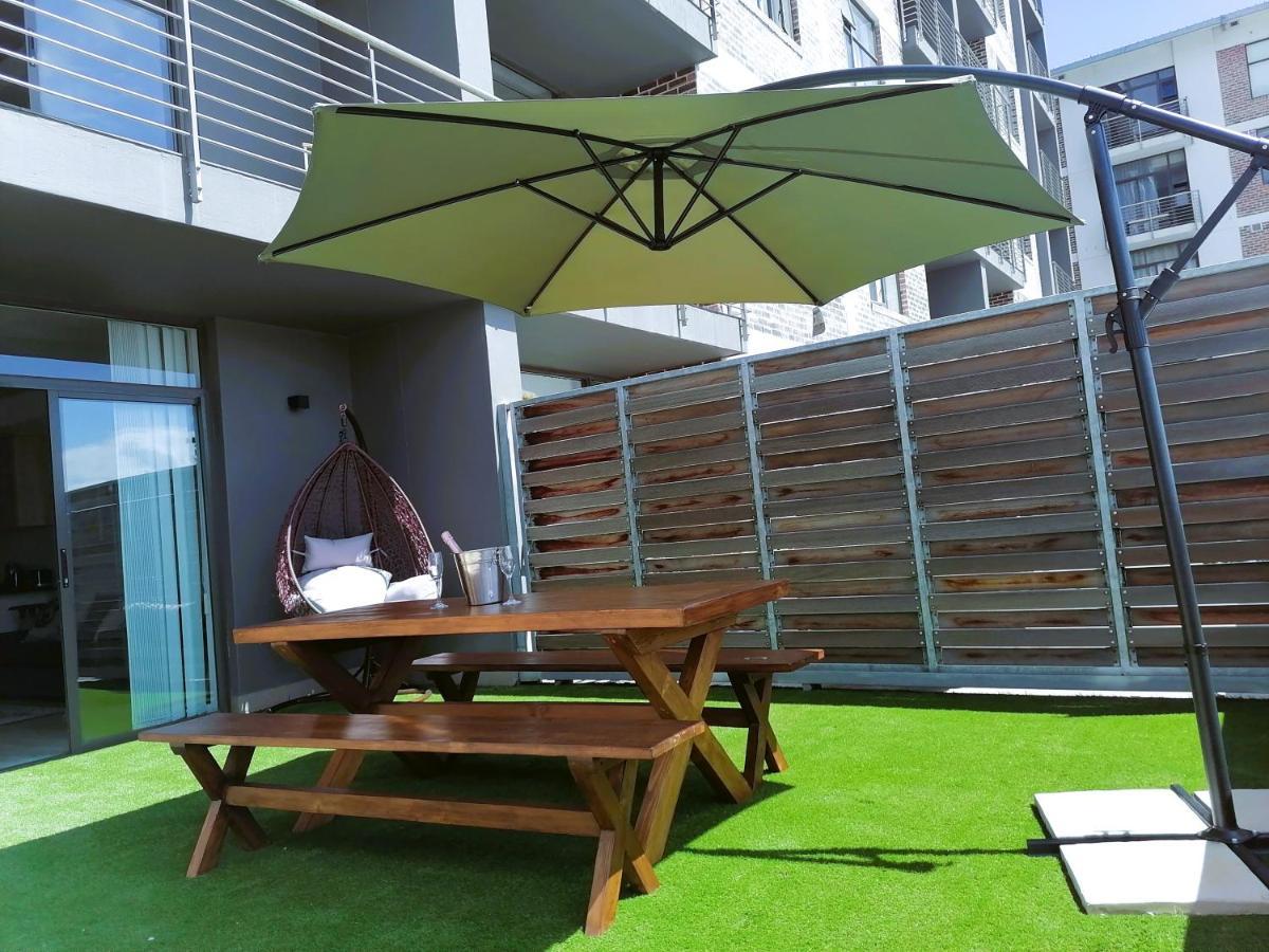 Chic, Central, Family & Group Stay - Stylish 2 Ensuite Bedroom Apartment With Spacious Balcony Kapstaden Exteriör bild
