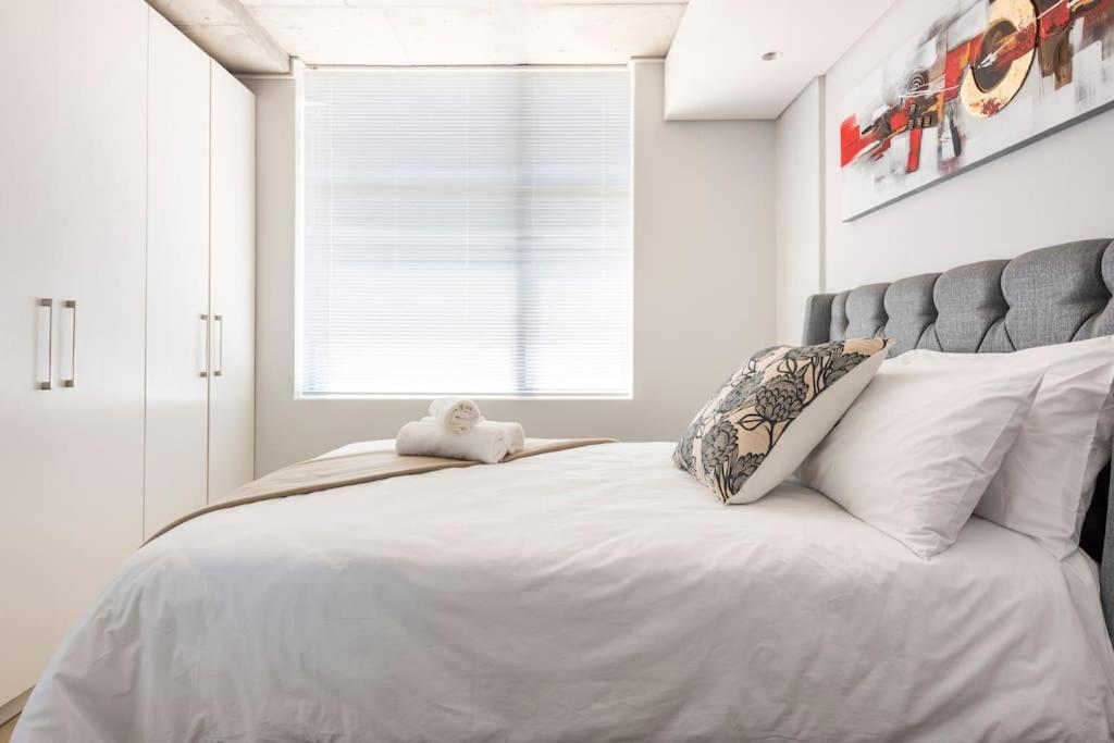 Chic, Central, Family & Group Stay - Stylish 2 Ensuite Bedroom Apartment With Spacious Balcony Kapstaden Exteriör bild