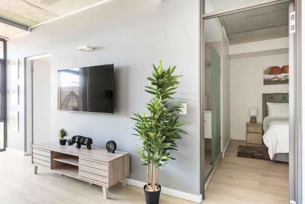 Chic, Central, Family & Group Stay - Stylish 2 Ensuite Bedroom Apartment With Spacious Balcony Kapstaden Exteriör bild