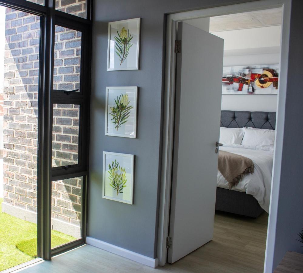 Chic, Central, Family & Group Stay - Stylish 2 Ensuite Bedroom Apartment With Spacious Balcony Kapstaden Exteriör bild